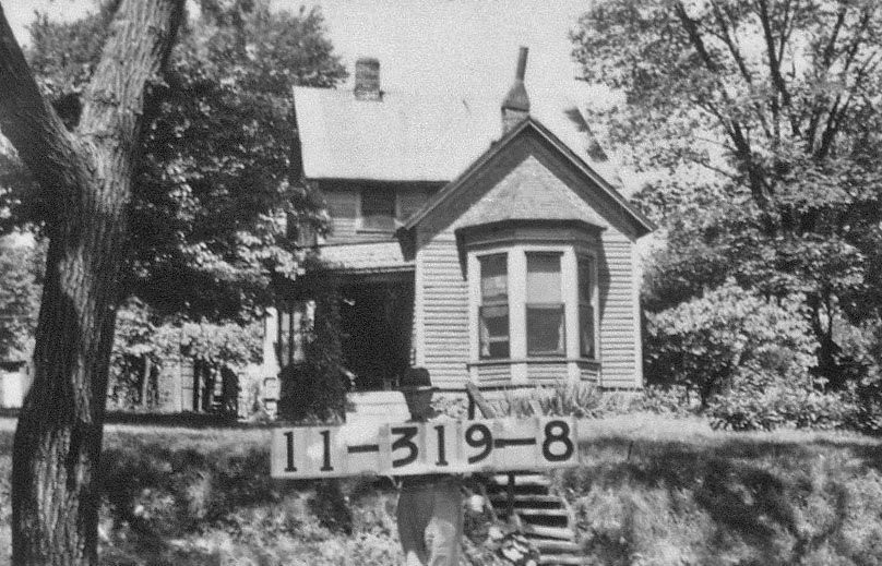 1940Photograph.jpg