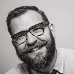 Ep36 - Beekeeping, church planting, &amp; becoming a neighborhood enthusiast - Preston Pouteaux