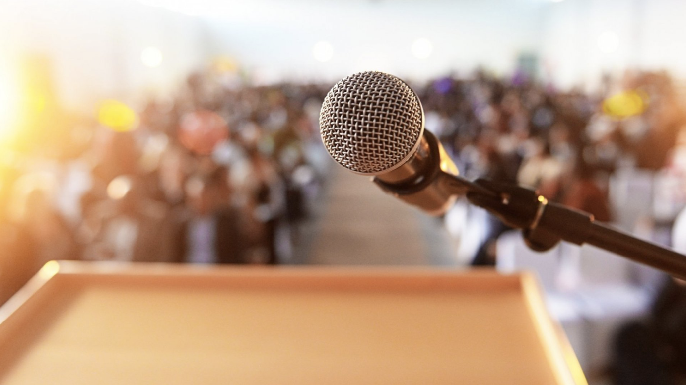 What Makes a Great Public Speaker?