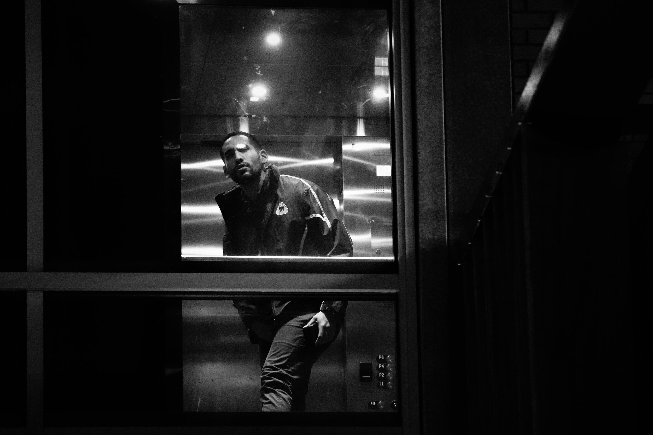 A7R06905V.jpg