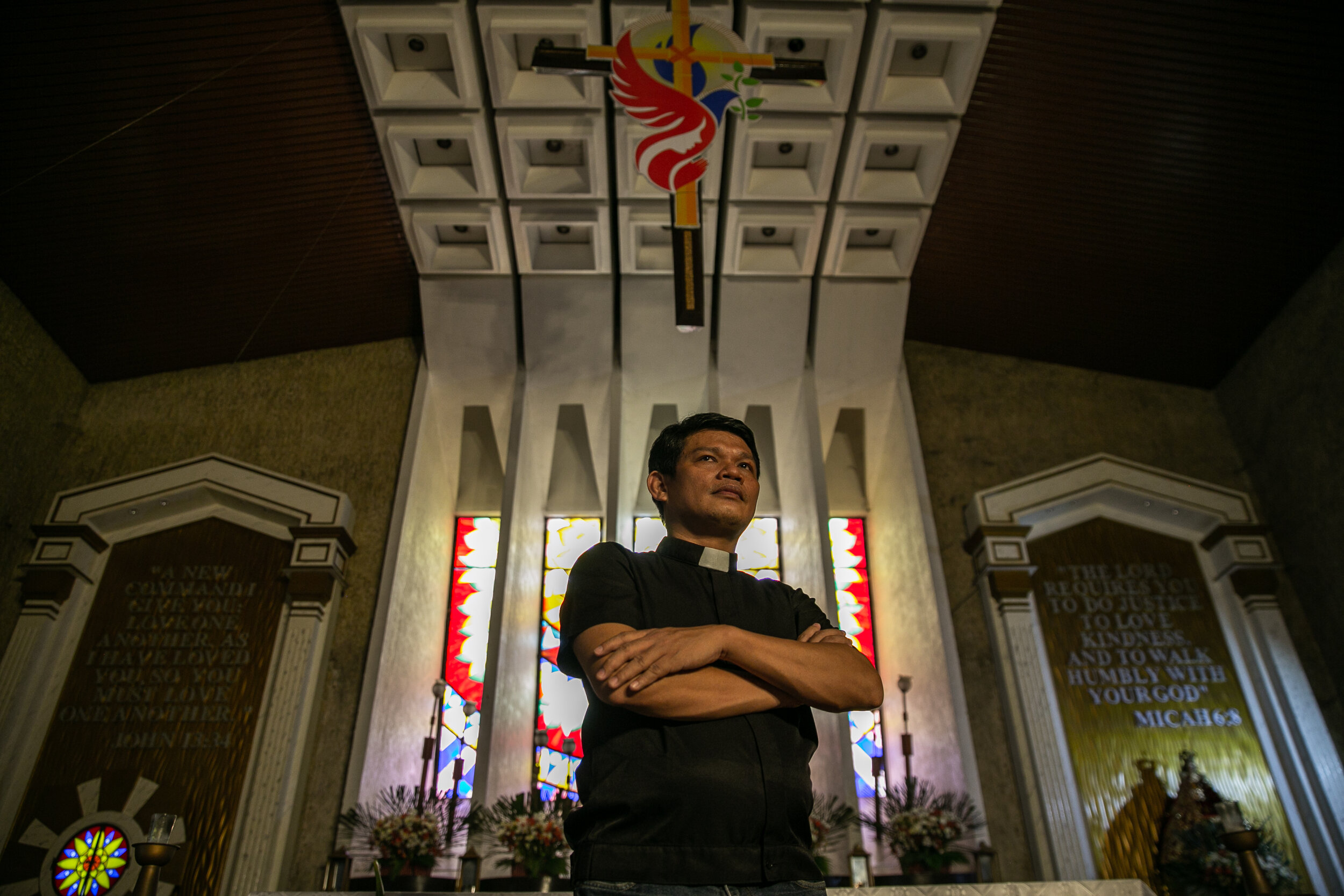  Fr. Christopher Ablon of the Iglesia Filipina Independiente (IFI) is shown inside his church’s sanctuary. In the past four years, he has been subjected to vilification and ‘red-tagging.’ He was transferred to the IFI National Cathedral from Mindanao