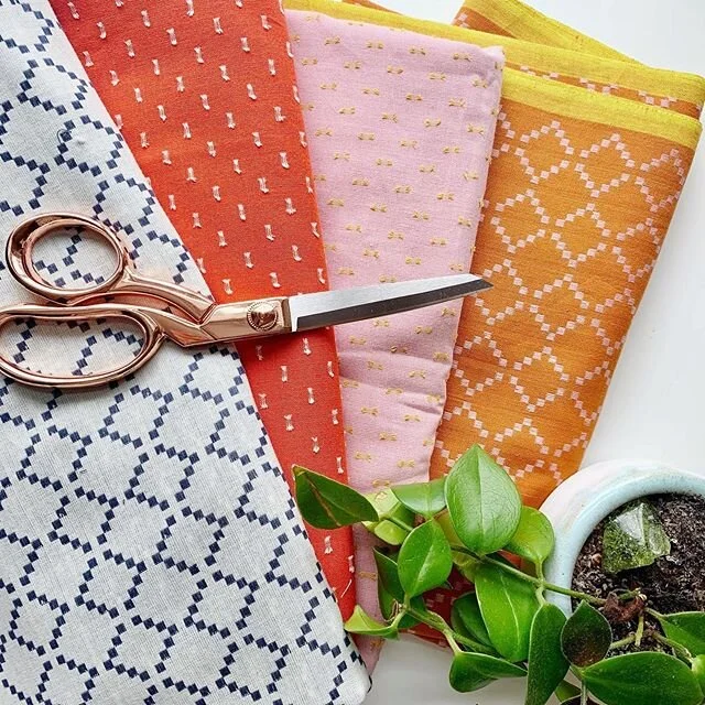 Who else is SOLIDLY on the Warp and Weft bandwagon?? I have three projects all using this amazing collection at the same time and I&rsquo;m not sure I&rsquo;ve ever had so much fun sewing.