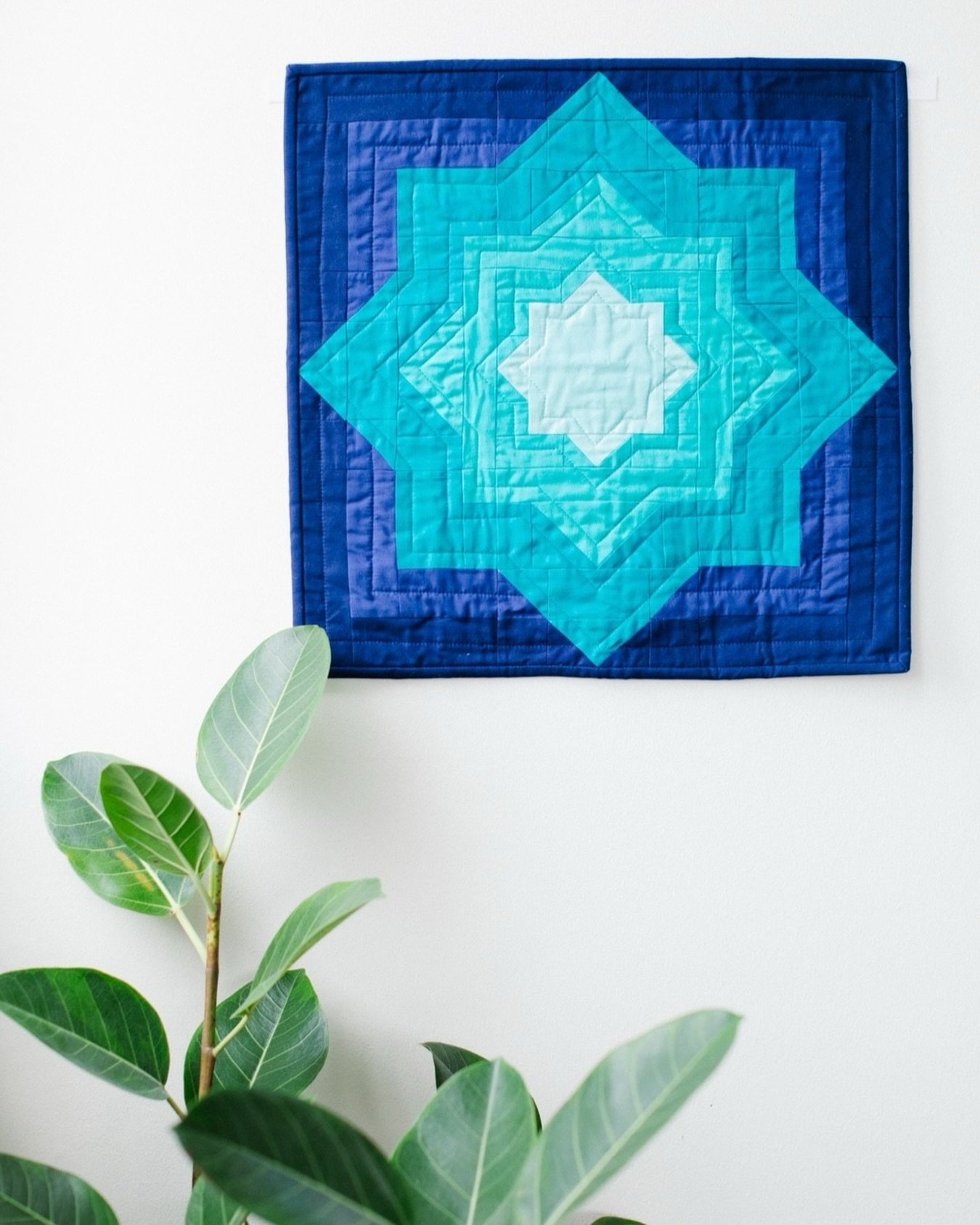 Have you ever made FPP flying geese? I&rsquo;ll be honest, I haven&rsquo;t myself! After struggling through finding the perfect solution to 4-at-a-time FG that&rsquo;s usually my go-to method, but after seeing how accurate and easy they are to FPP I 