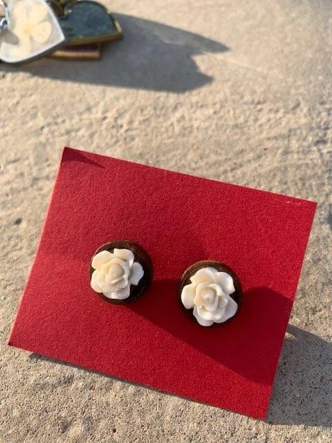 2516F6F9-EE6A-42D9-AC7B-6FA264CC4E8B