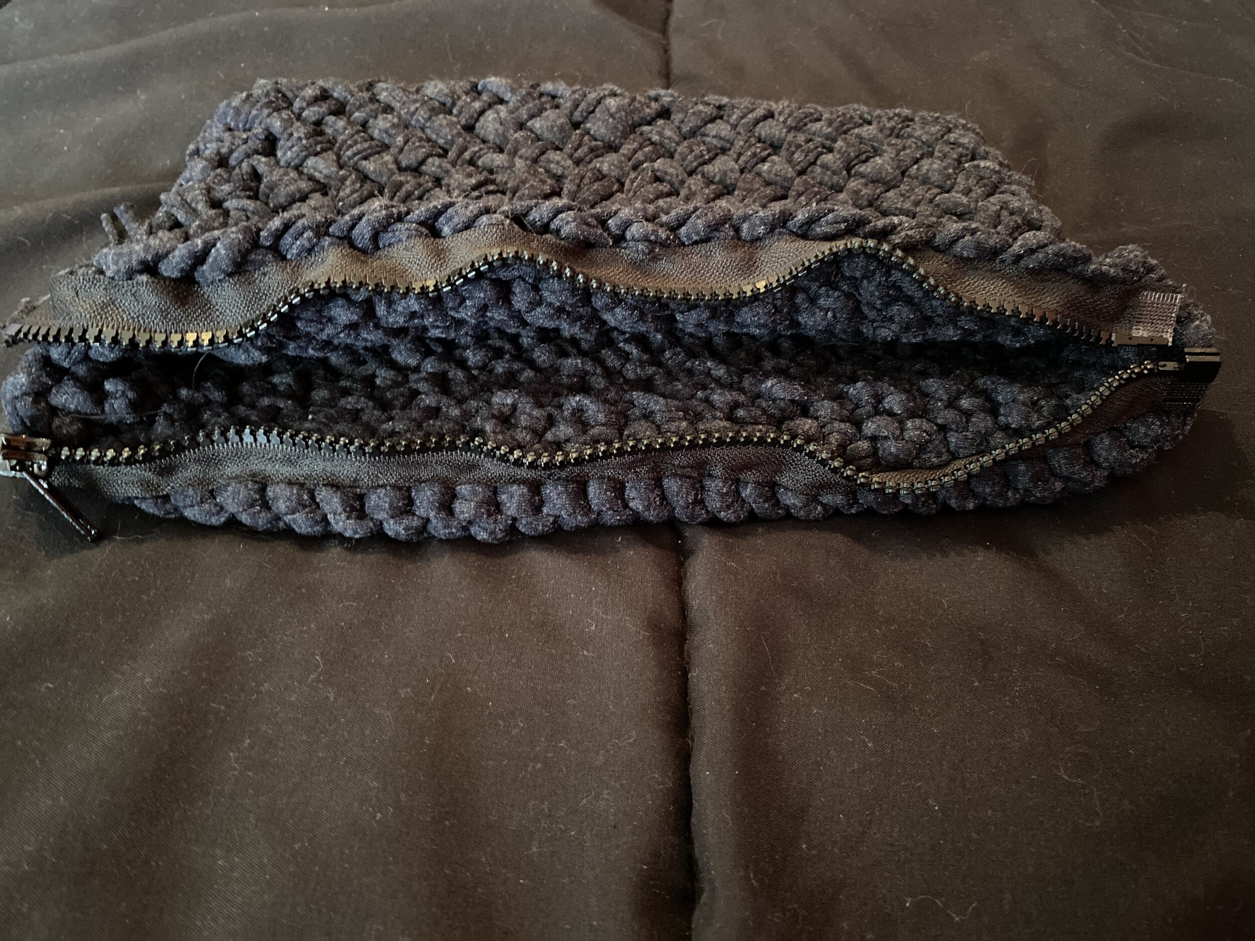 1049B81A-28BF-4C61-8F16-A29830B21780