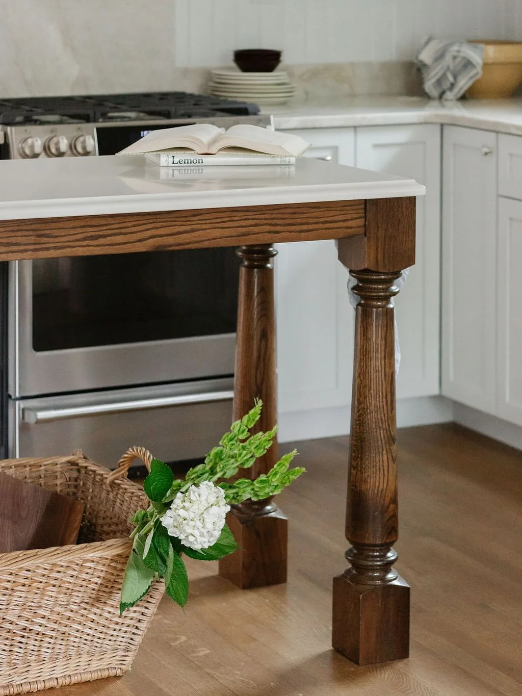 When specifying turned leg profiles for the custom work table, we looked to the original staircase baluster for inspiration.  We love creating repetition within a space and taking inspiration from the original architecture.

#interiorrenovation
#kitc