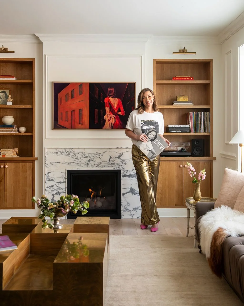 @seemaerun looking right at home in her stunning new space 🤍 One of the most meaningful details in this design was finding the perfect spot for her record player. This beautiful table by @woodbridge holds her collection perfectly.

Photography by @e