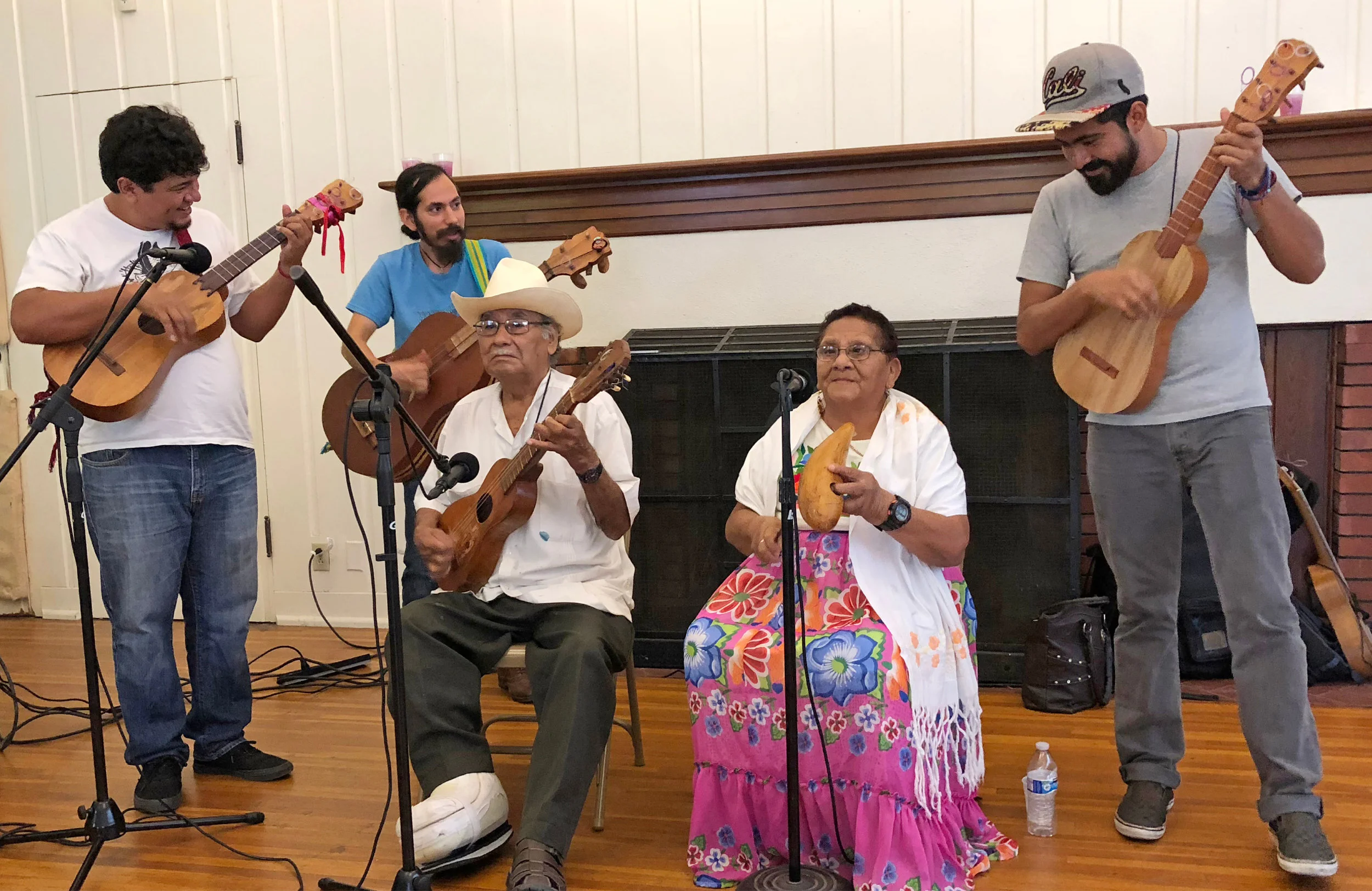 Don Isidro and Tia Licha with Collective Altepee // Don Isidro y Tia Licha con el colectivo Altepee