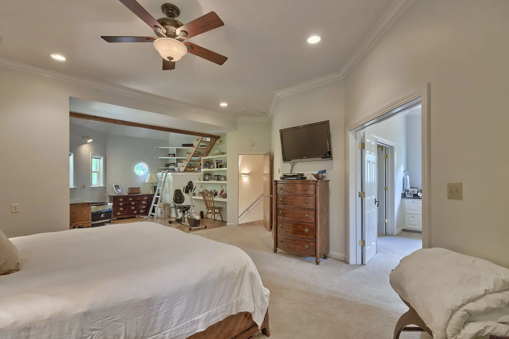 19-227-Holly-Ridge-Lane.jpg