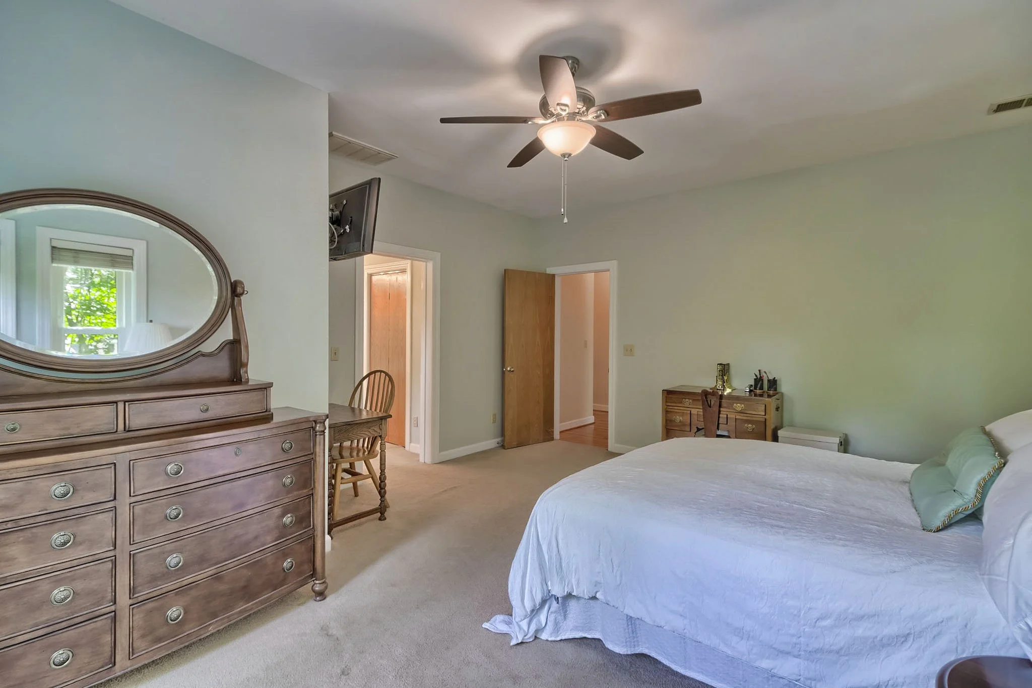 26-227-Holly-Ridge-Lane.jpg
