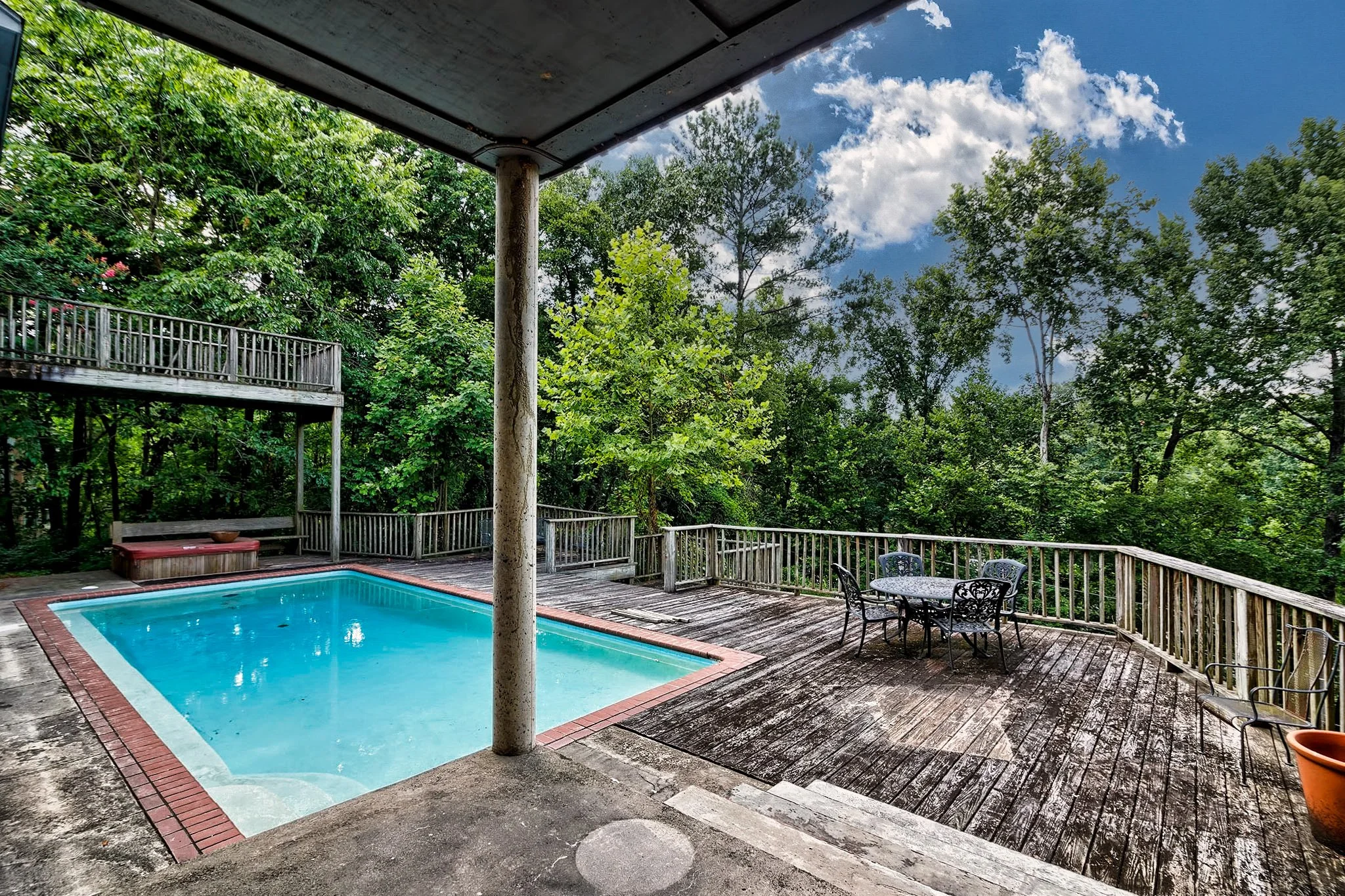 6-227-Holly-Ridge-Lane.jpg