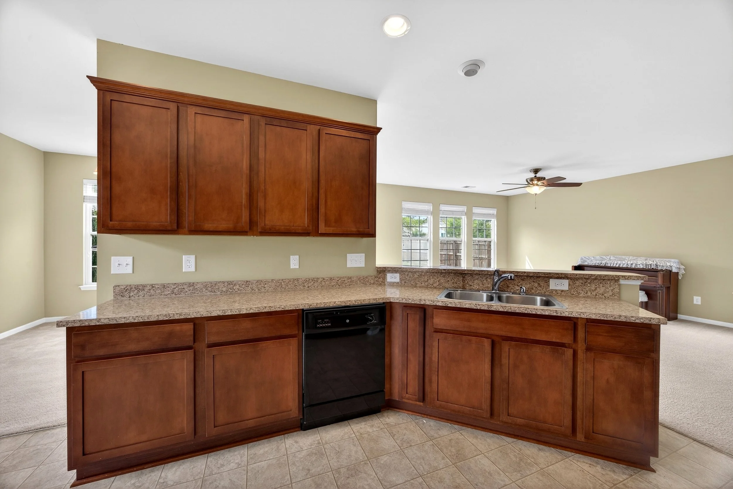 21_hdr mls (7 of 38).jpg