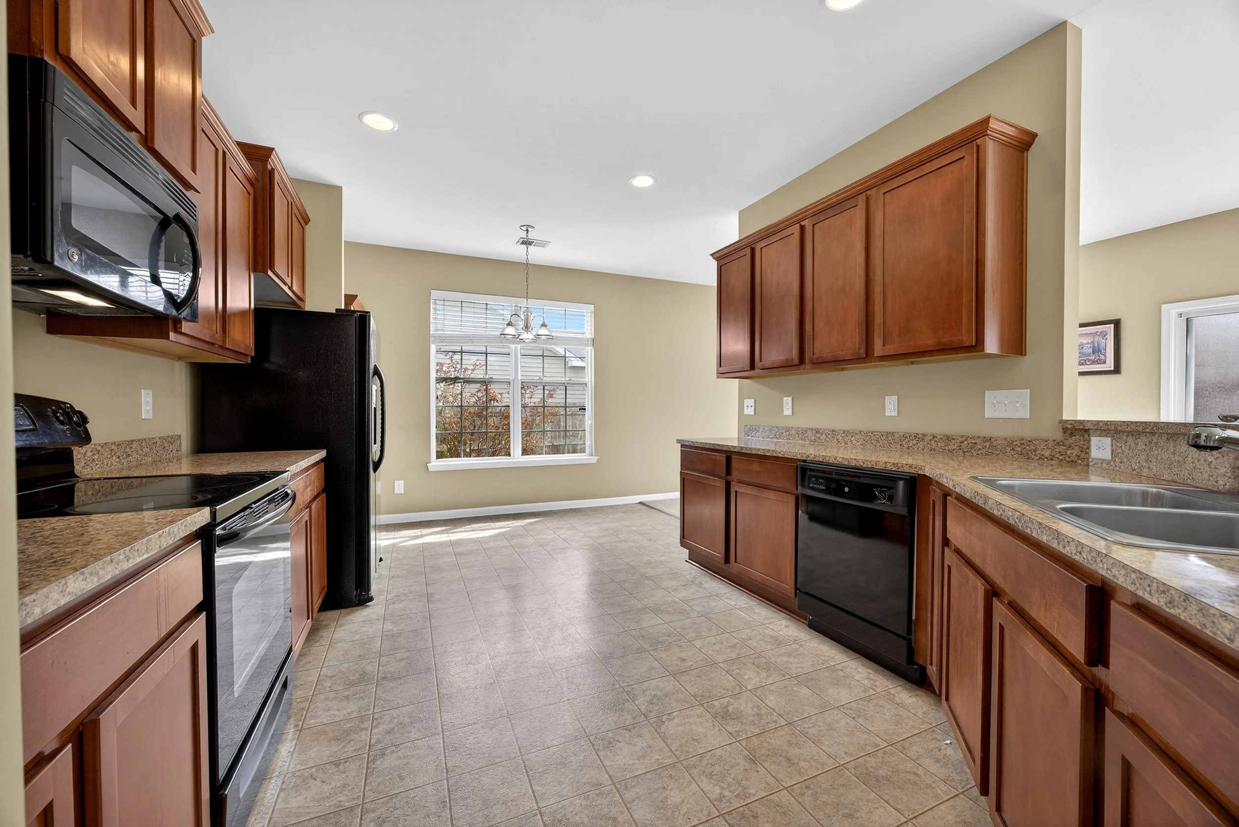 22_hdr mls (8 of 38).jpg