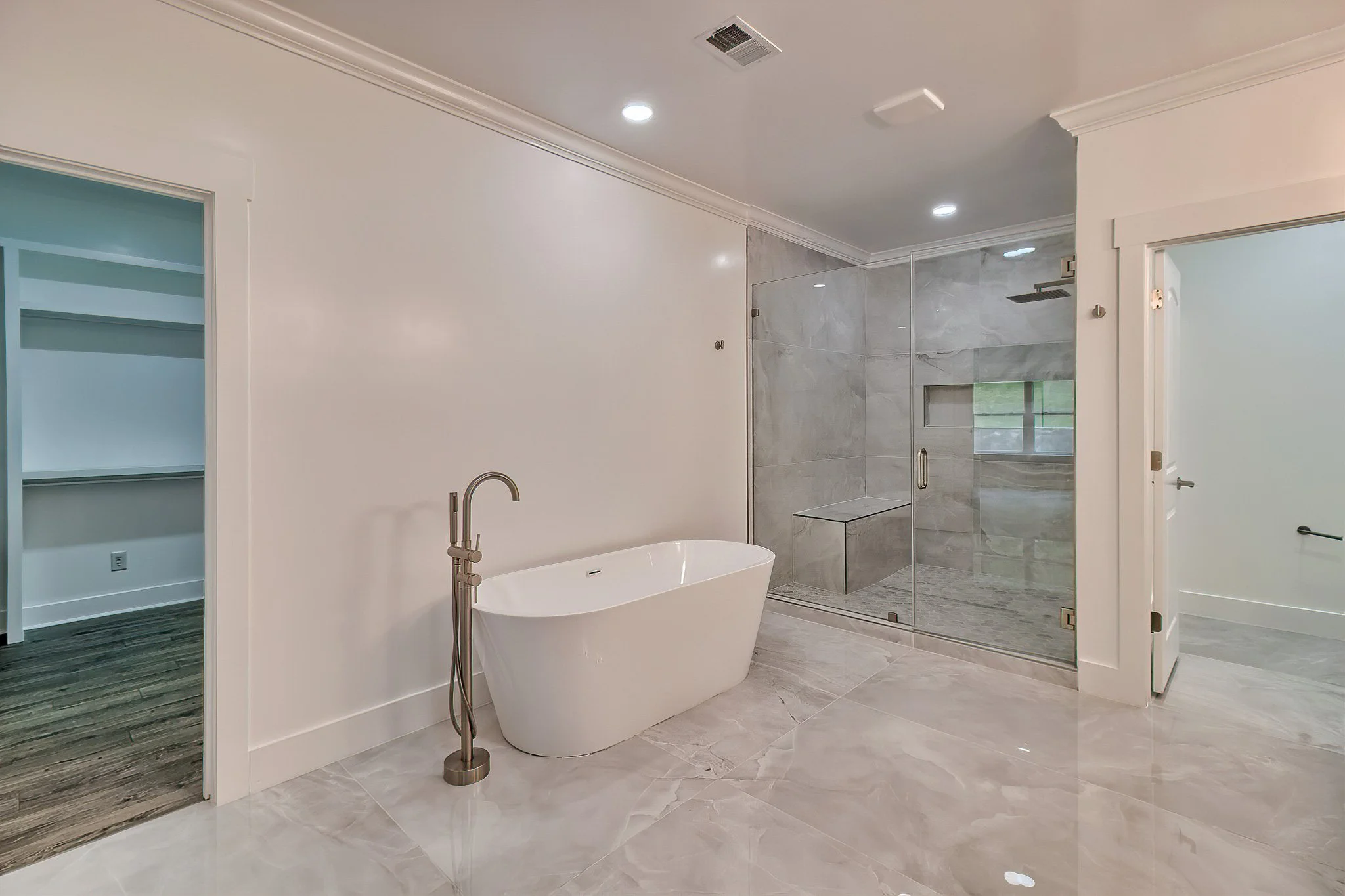 Bath 2.jpg