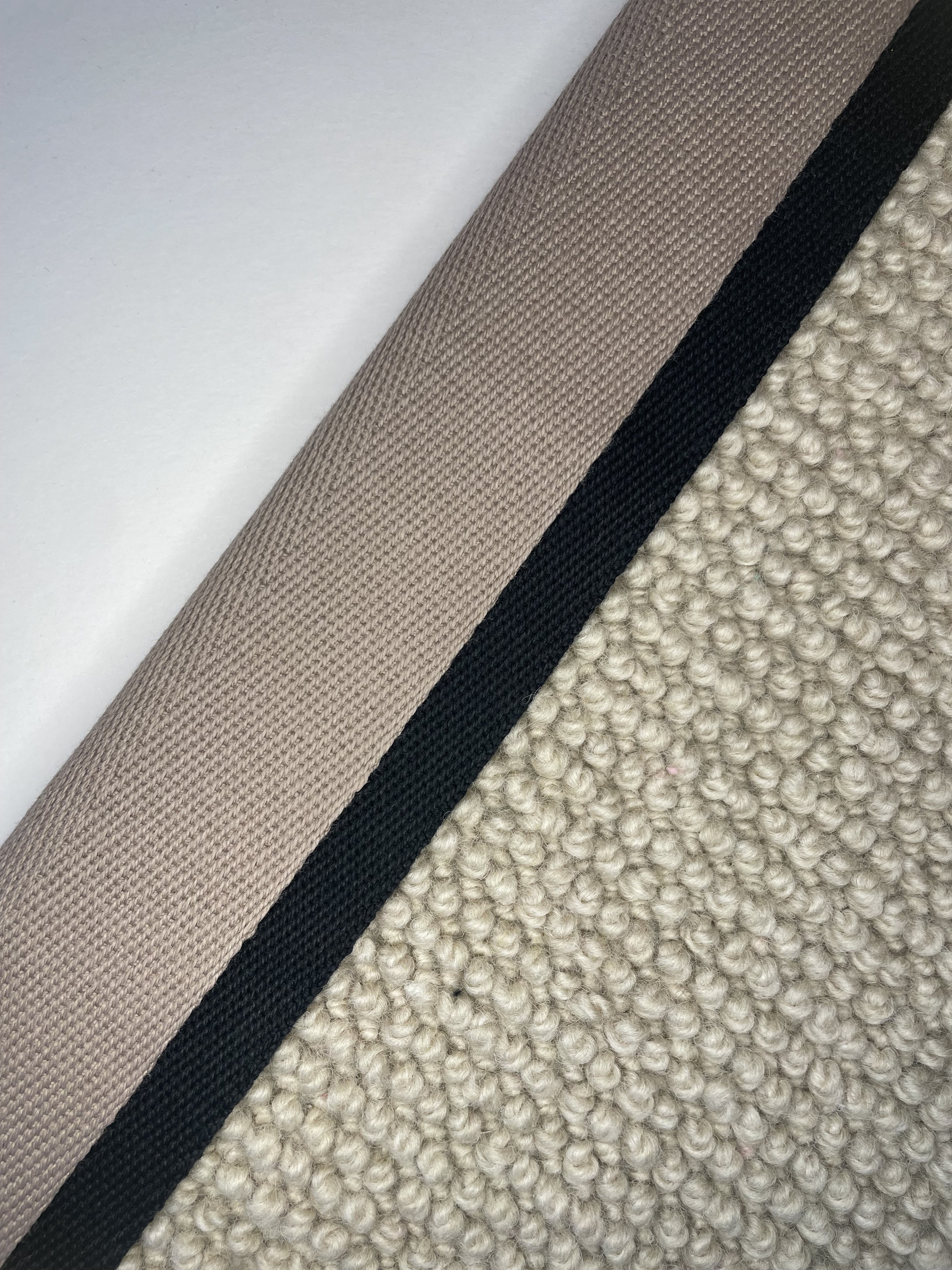 MOCHA MERINGUE AND BLACK
