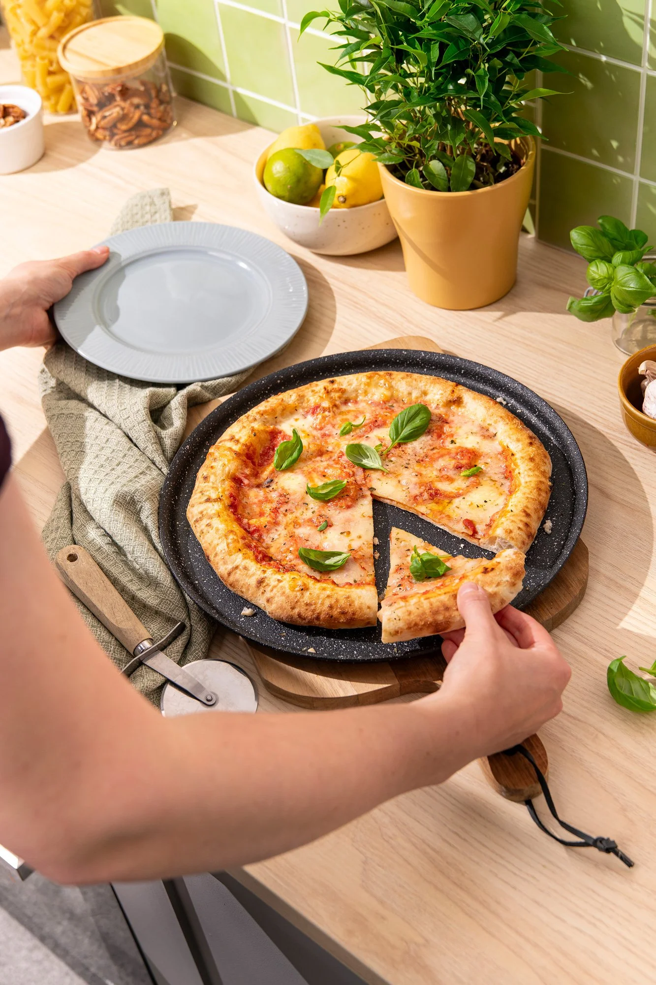 Scoville Pizza Pan Shoot May 2026