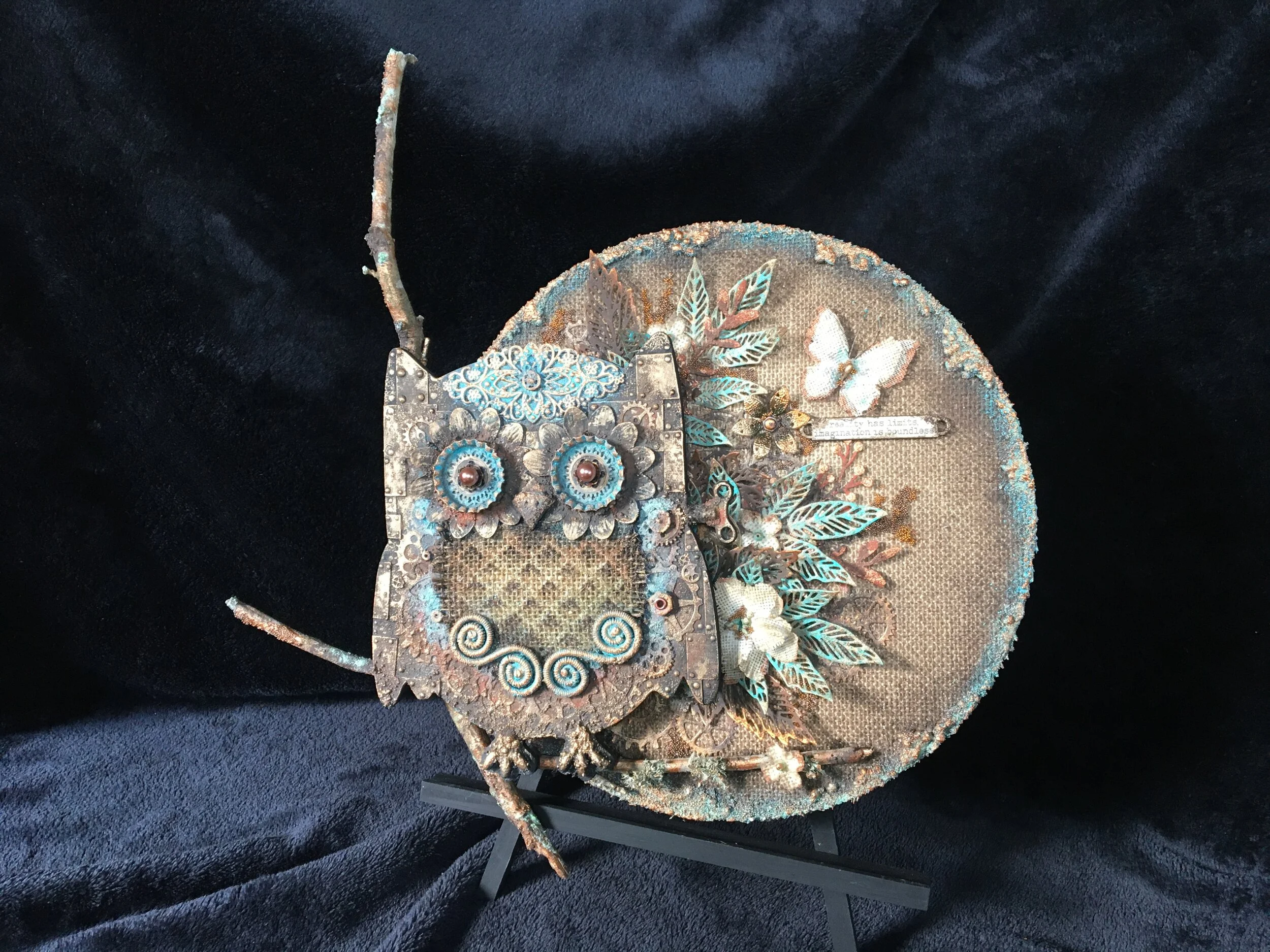  Plaque "A Clock Work Owl"
