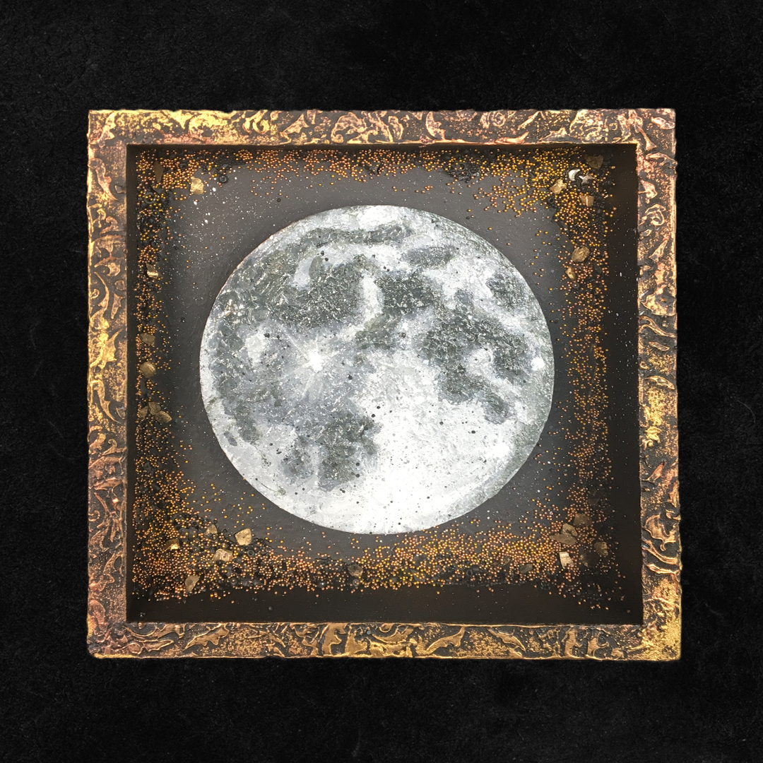 Plaque "Full Moon"