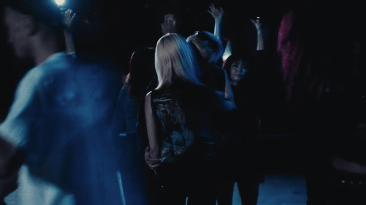 PHOTO VOGUE x W HOTELS-high (1).gif