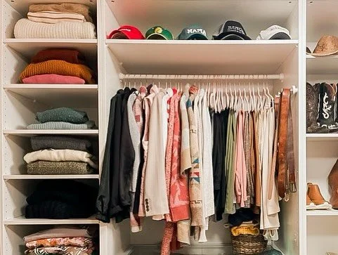 A closet that feels like you. ✨

That&rsquo;s what organizing is really about &mdash; letting go of what doesn&rsquo;t fit (in every sense!) and making space for what does. 🌿

#joyoforganizing #choosejoy