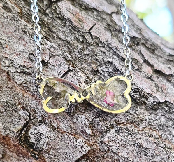 Mom Resin Necklace in Silver with Pink Flowers