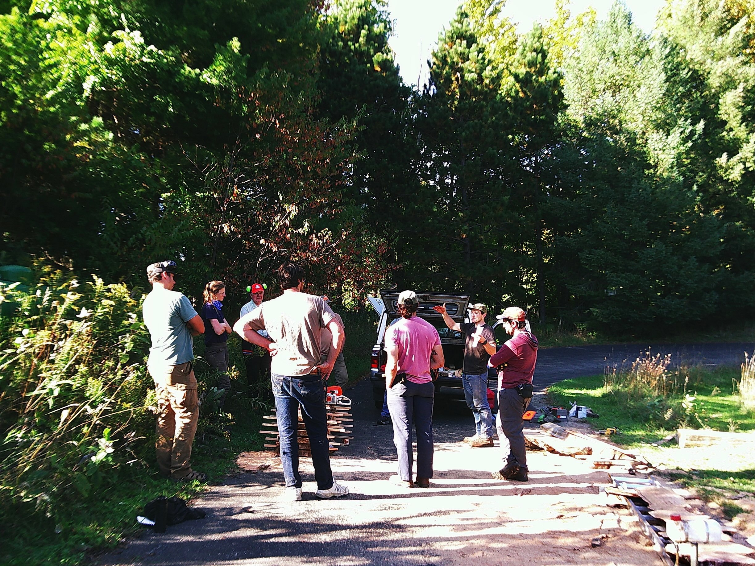 A little look behind the scenes of the chainsaw milling class Brian taught. 

Here Brian is discussing sharpening chains. 

The site we milled at was on an old race track. 

Each participant was able to try out the mill for themselves at least once. 