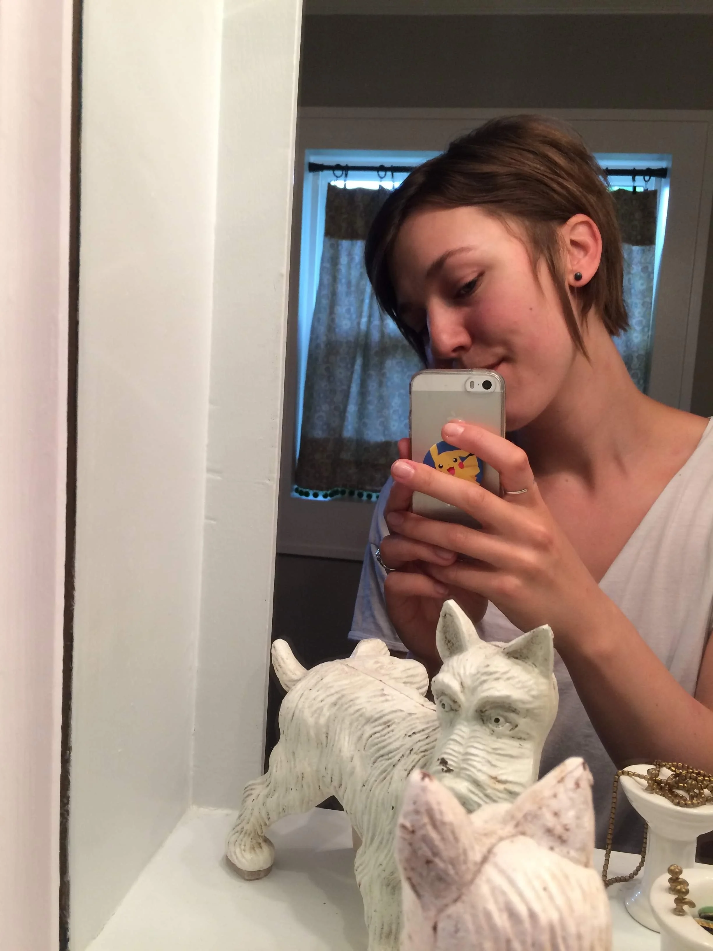  Well, hey there! Check out my Ear Dots in black. 