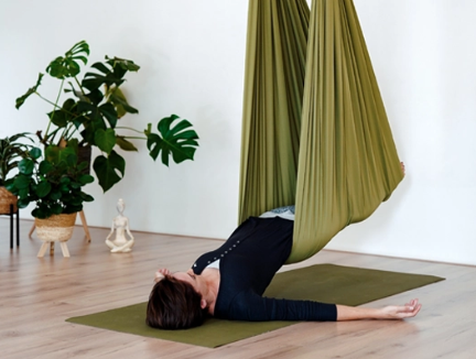 Pop - Up class: Relaxation Aerial Yoga in English