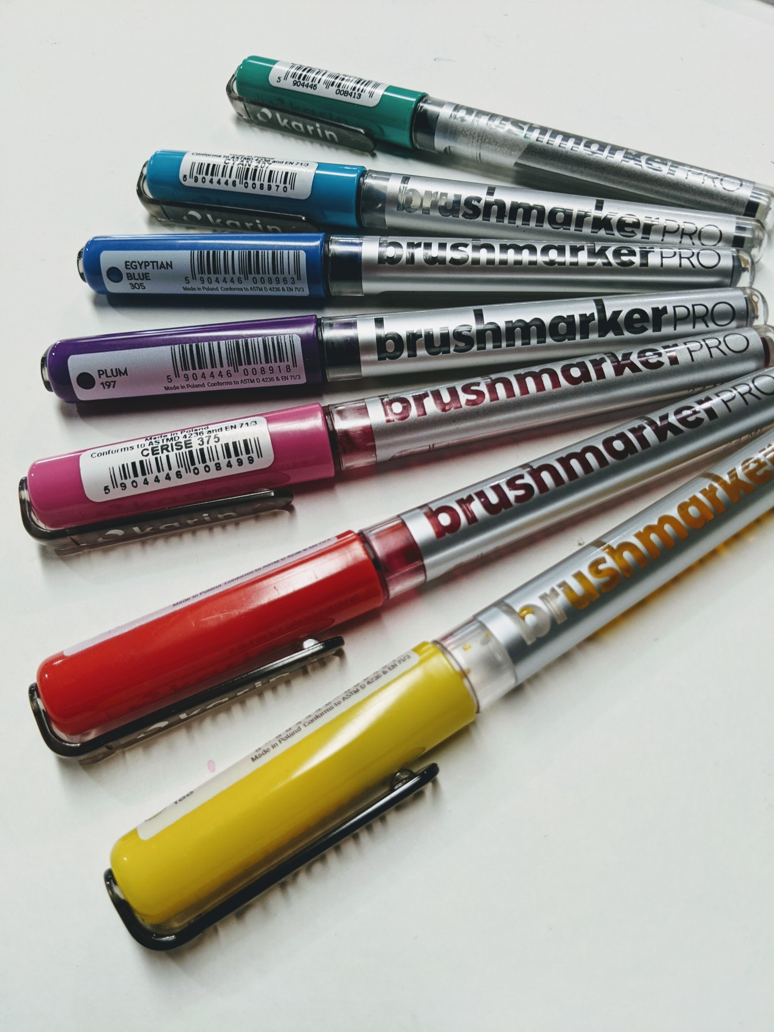 Karin Brushmarker Pro  Marker Pen Review 