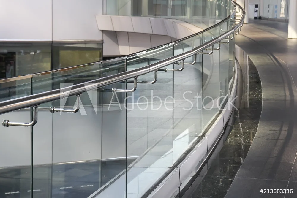  UI/UX for  Ibili , an app that generates architectural walking tours based on geolocation. 