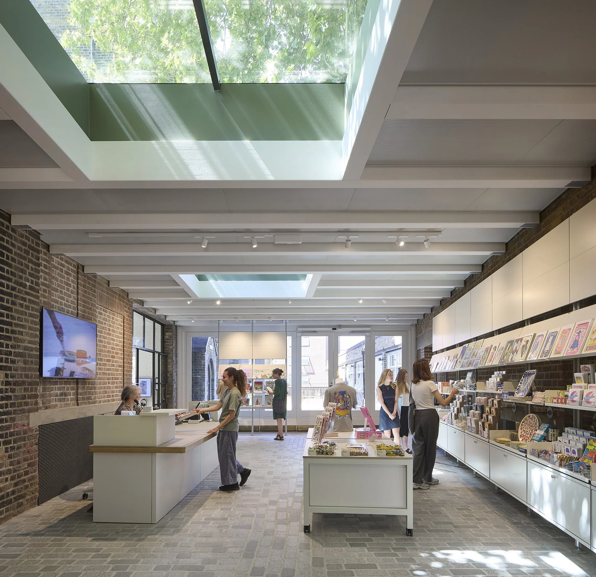 Quentin_Blake_Centre for Illustration_TRA_03.jpg