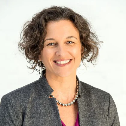 maura_collins_headshot.jpg