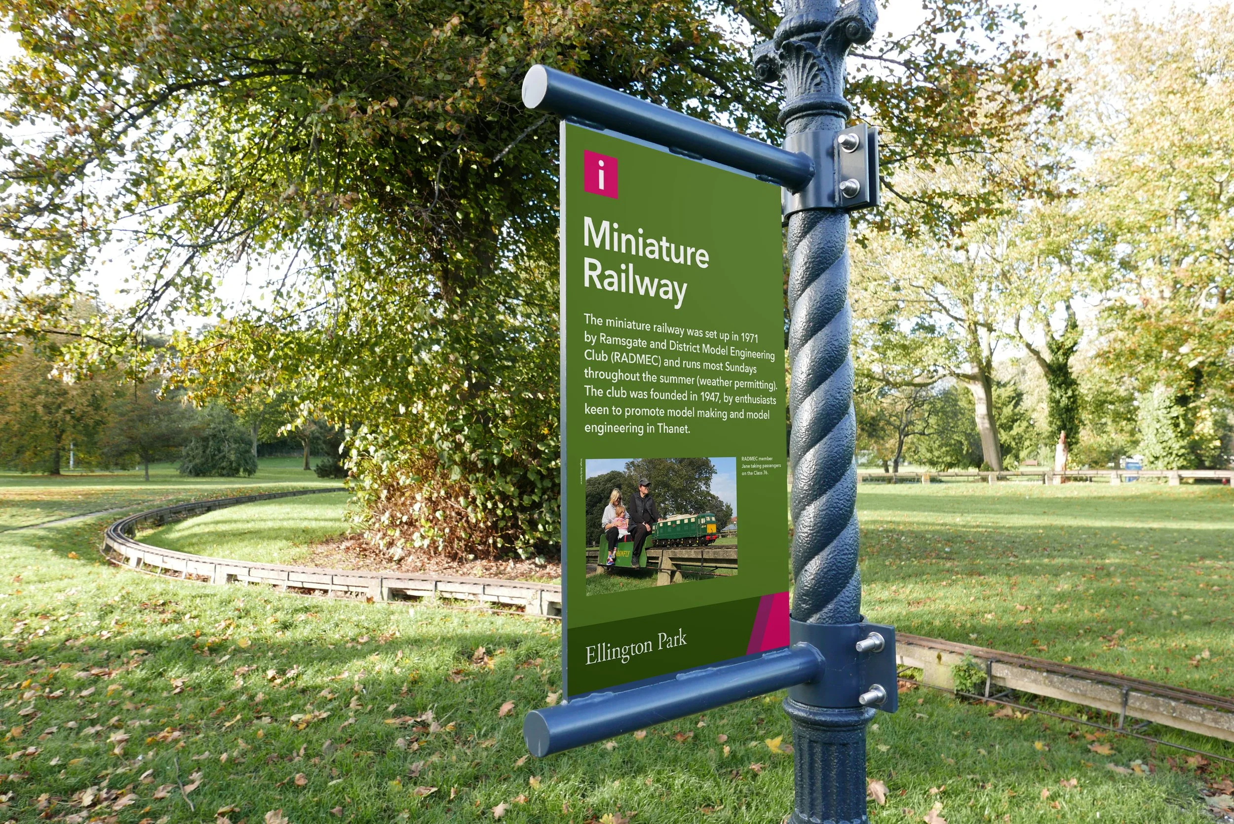 Signage_02.jpg