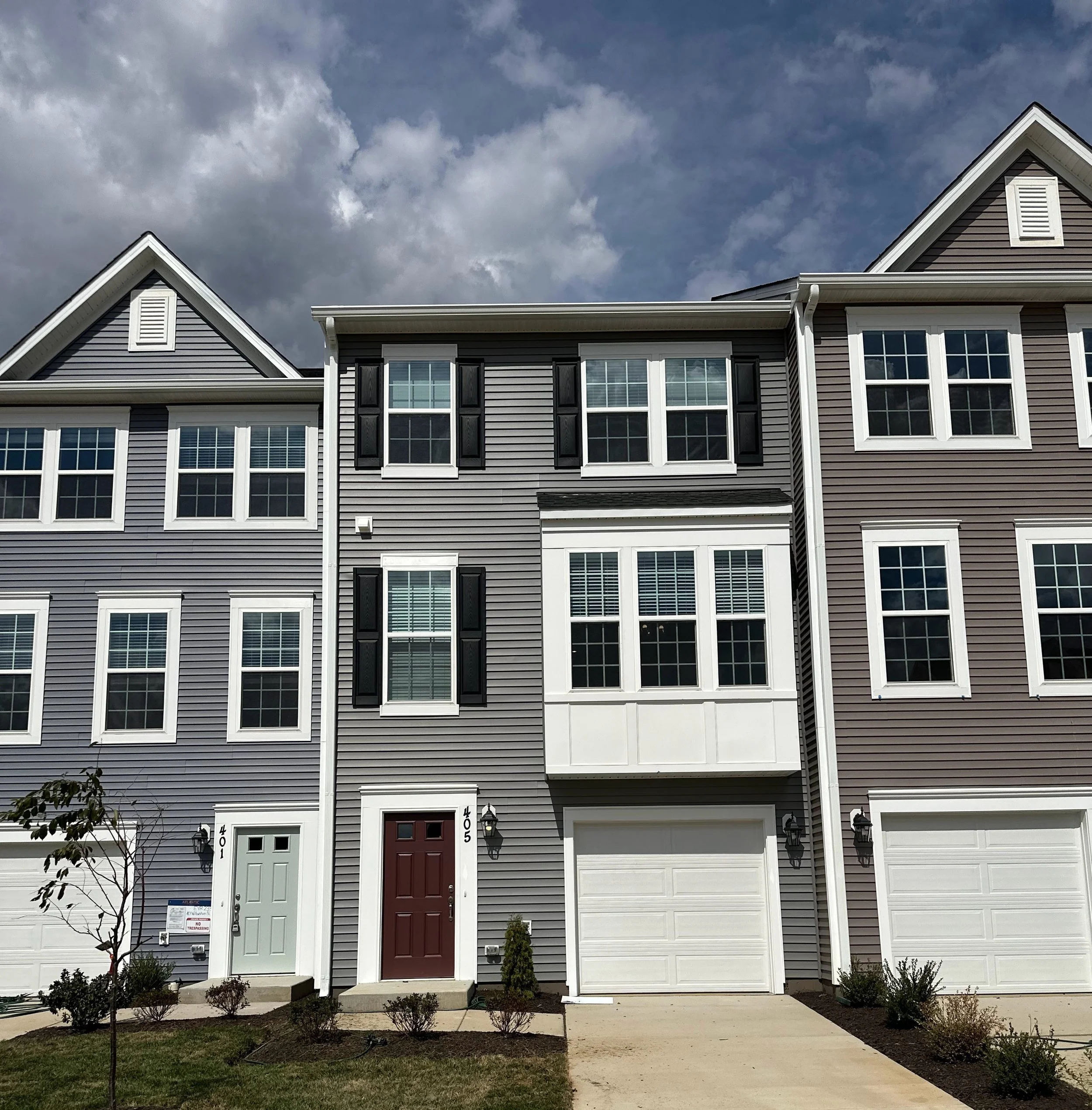 405 Willowshire 1.jpeg