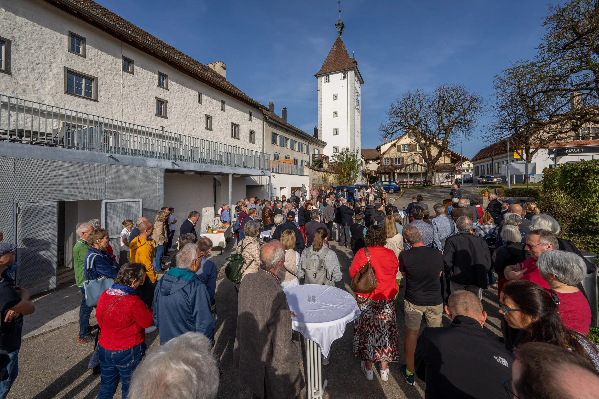 Eröffnungsfeier der renovierten Casa Viva in  Neunkirch