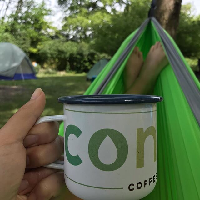 Lazy weekend vibes ⛺️🌿