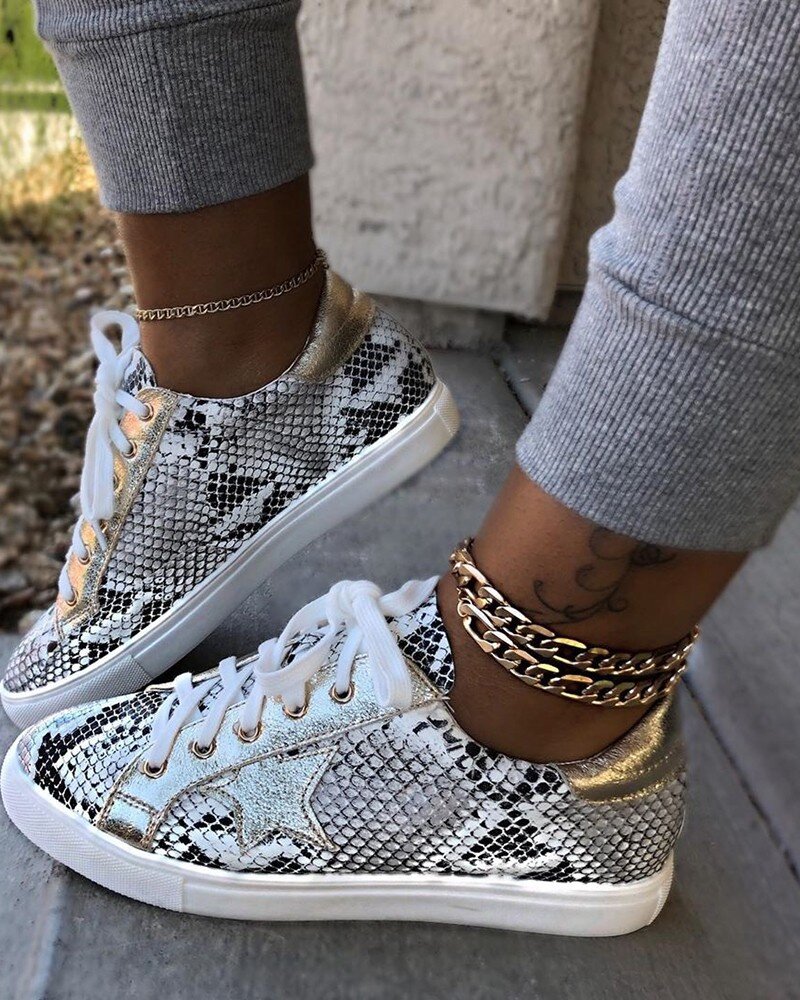 Snakeskin Nude Color Design Lace-Up Sneakers