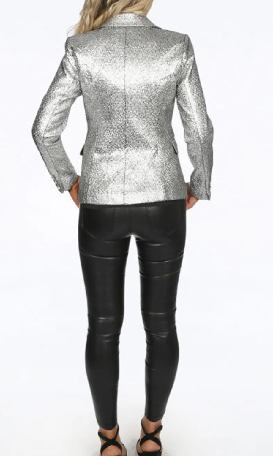 744DB106-6C1F-4BE0-9268-29FDB28CC64D