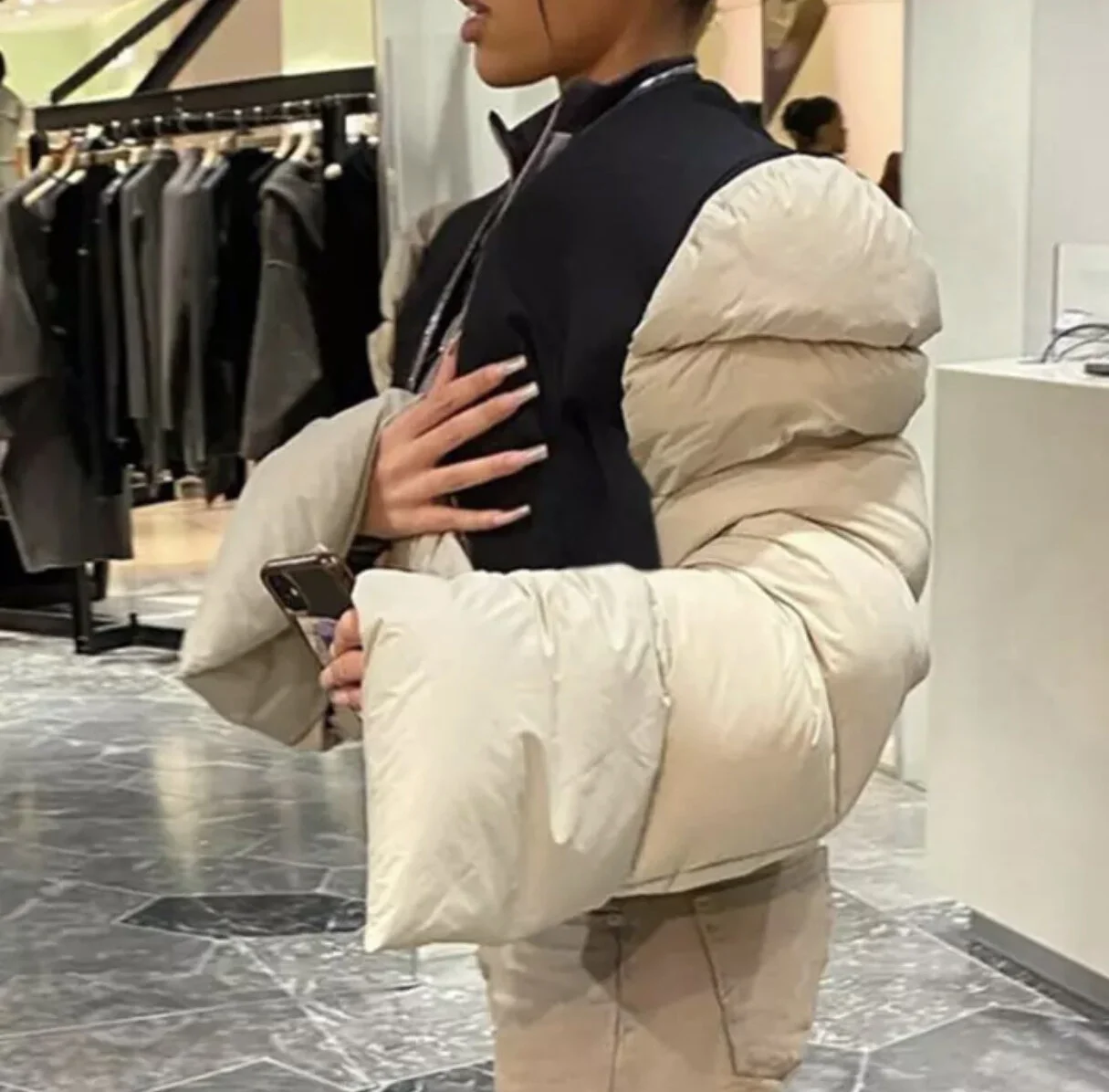 80EF14DB-CC24-4486-B837-B88A99C08344