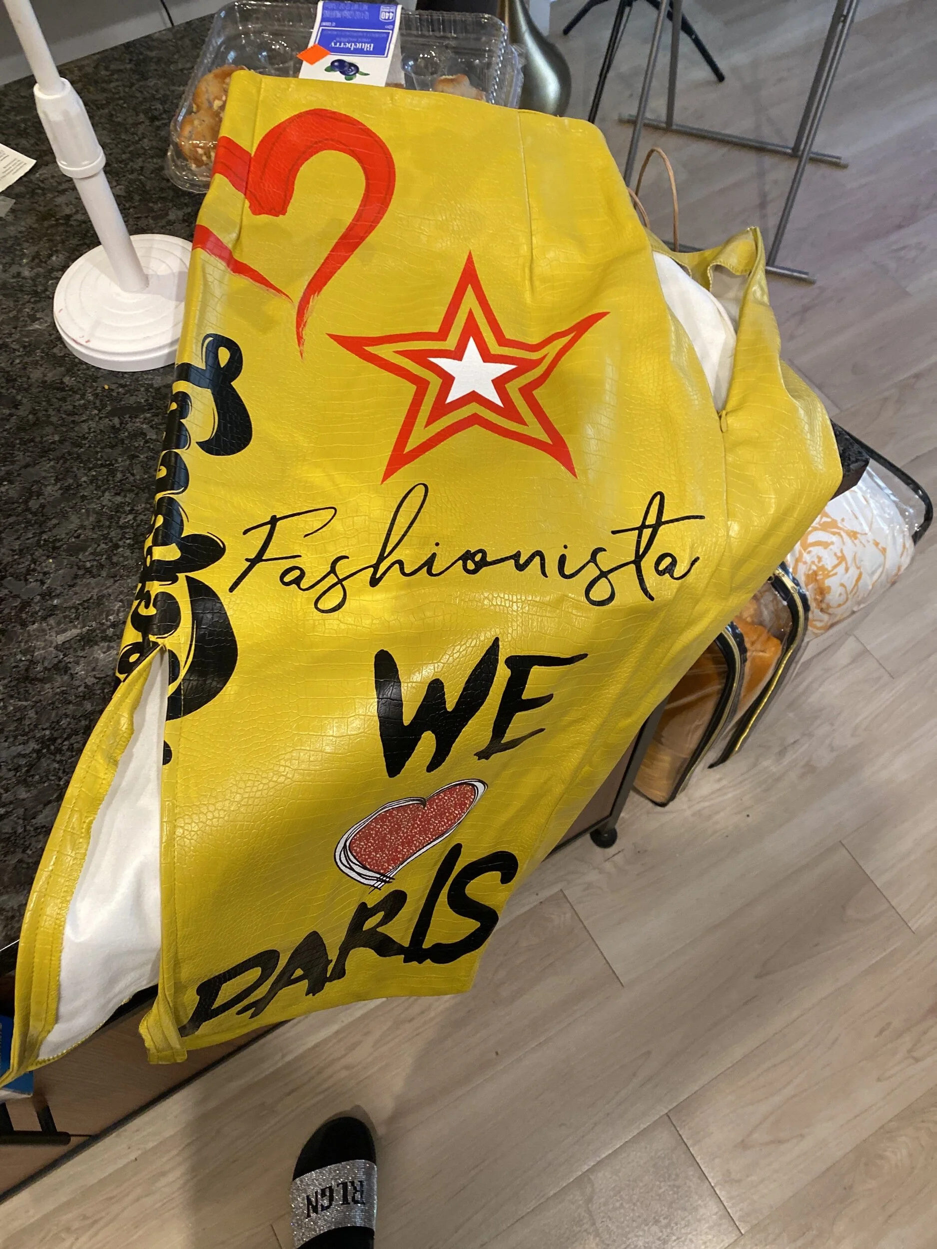 E2D3B53C-484B-4AA1-8505-F3F09E7C65B3