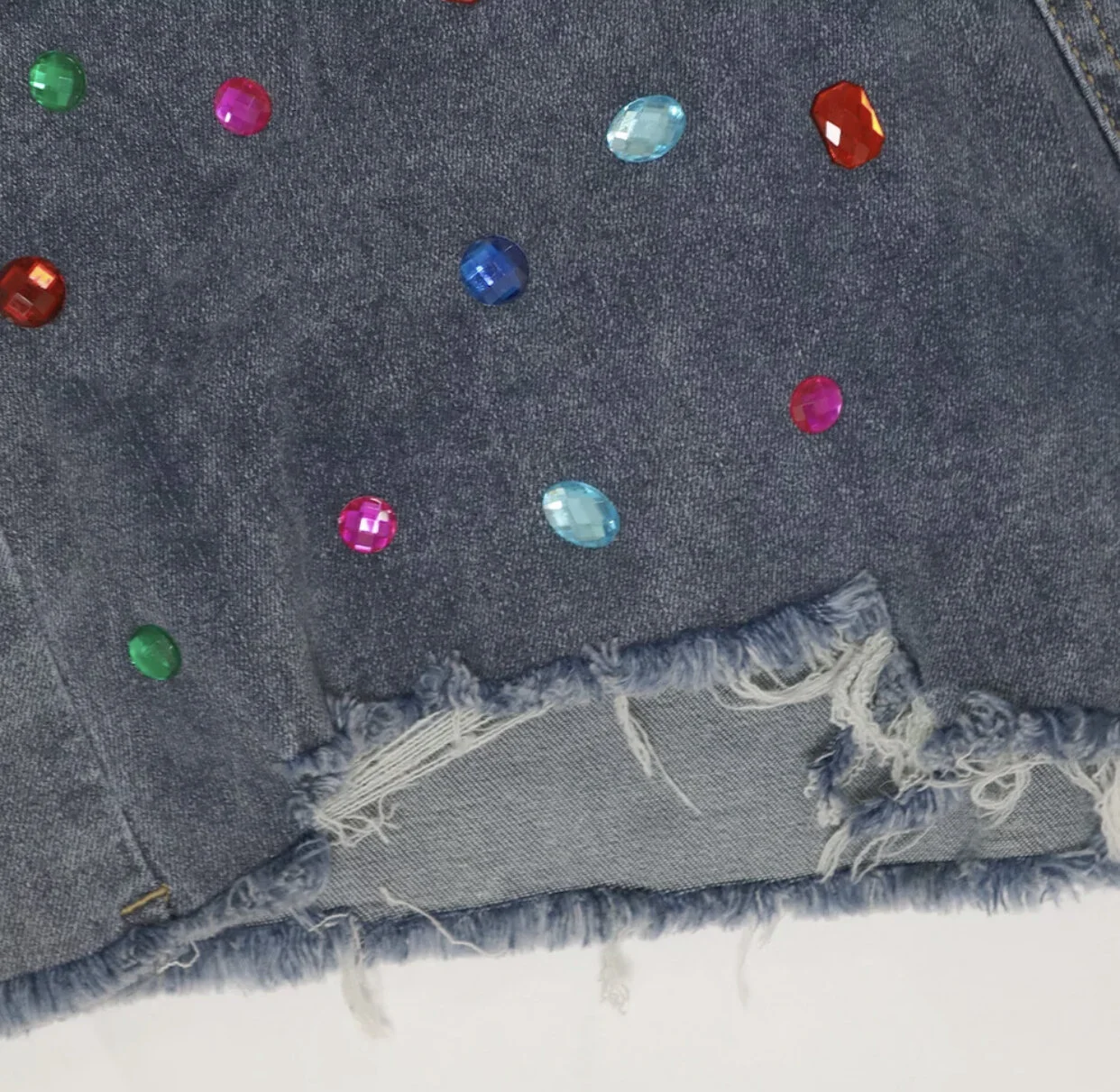 C4F72FA9-8A6F-45FF-B3DE-A92E9A4222FE