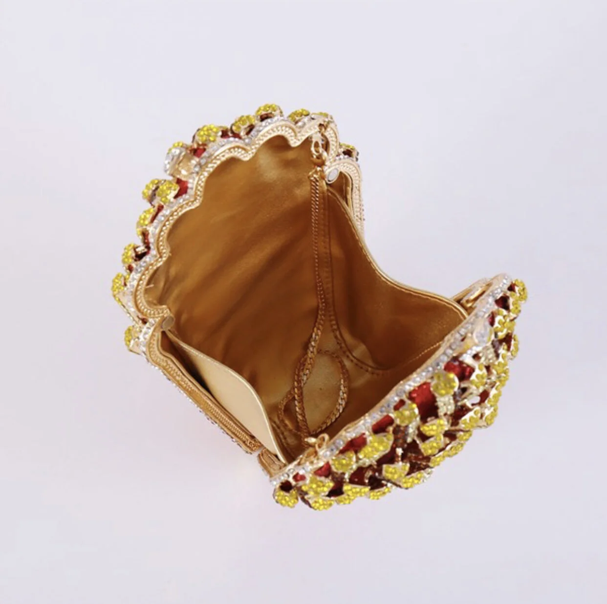 86F556BC-0D03-40B6-9626-DFD1CB29C894