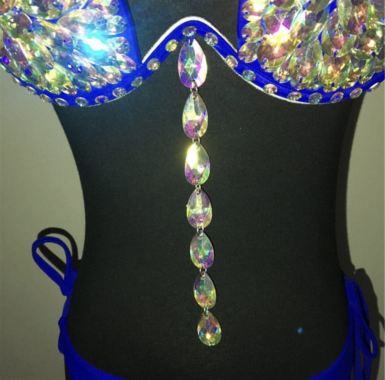 3A49DFC6-7749-4AA2-85F0-F99BE4364804