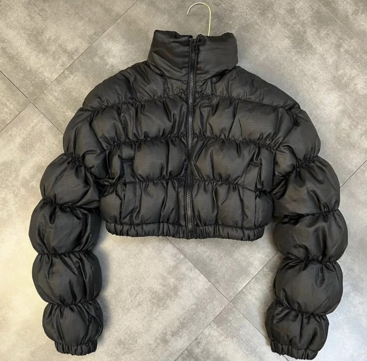 6A5E262F-62A5-4EDF-807B-588ACA48C281