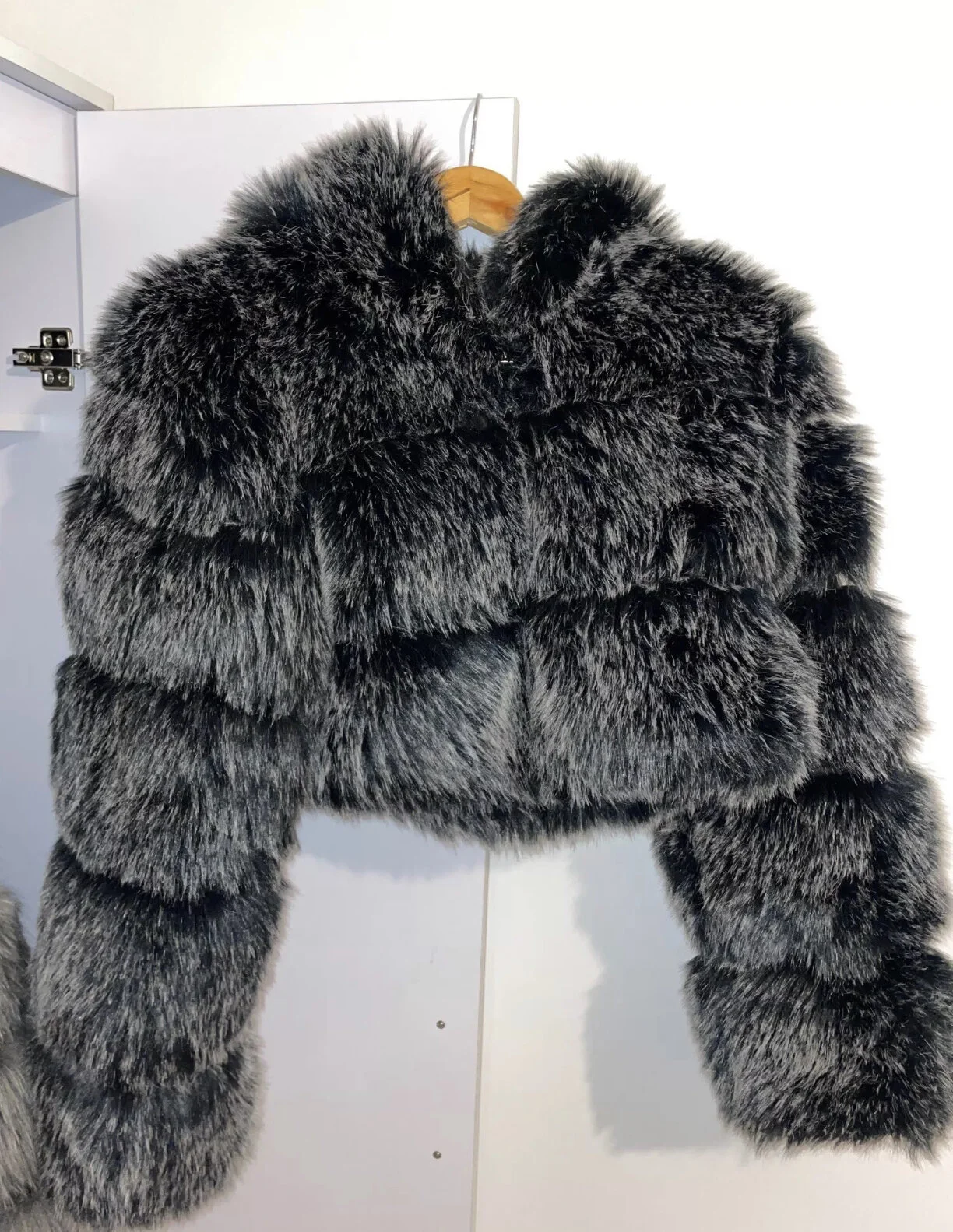 F7CE7D61-53C4-4FCD-A294-02EA563EA64E