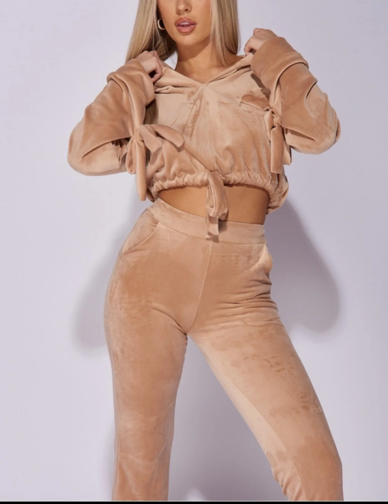 EDF076B8-6CDC-4CD3-BBCB-A71CAF96C4B8