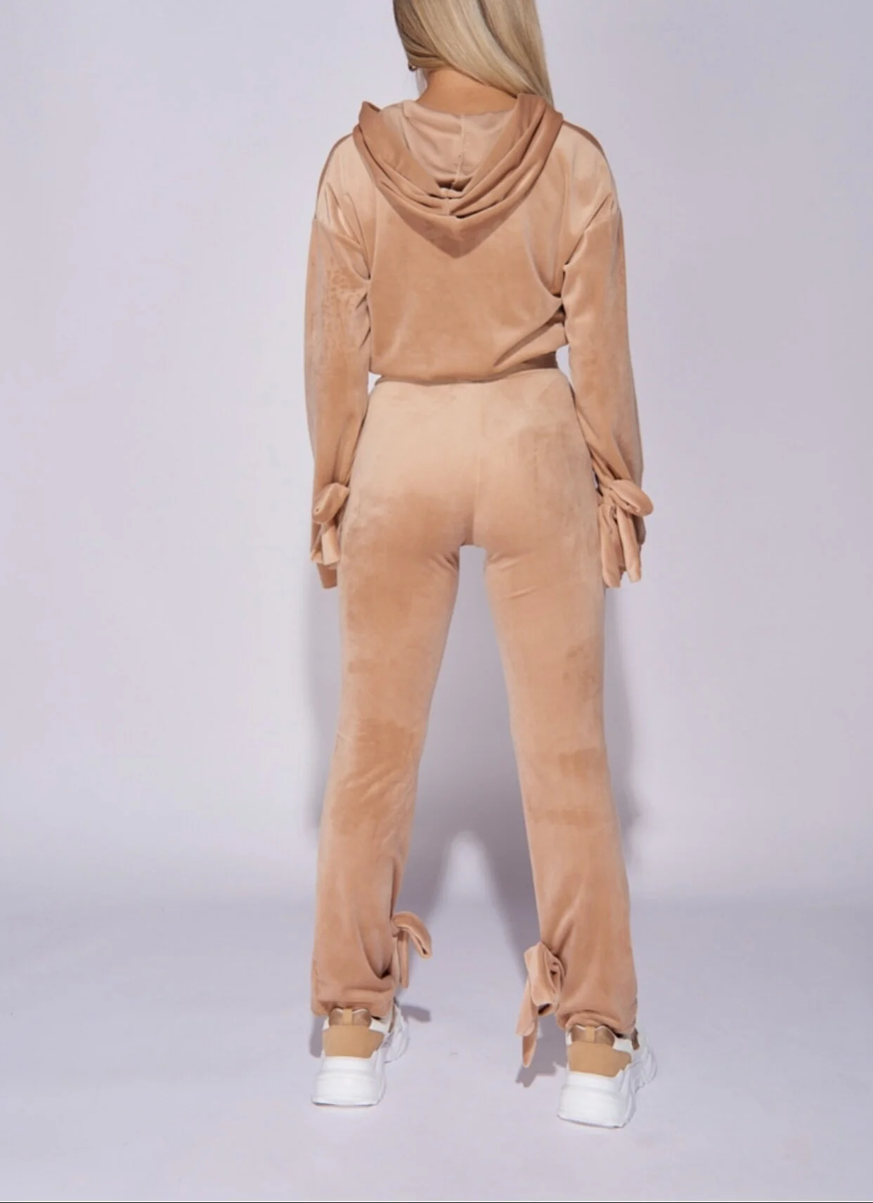 85D7DEF1-17C4-4279-A25F-D18BE92E5419