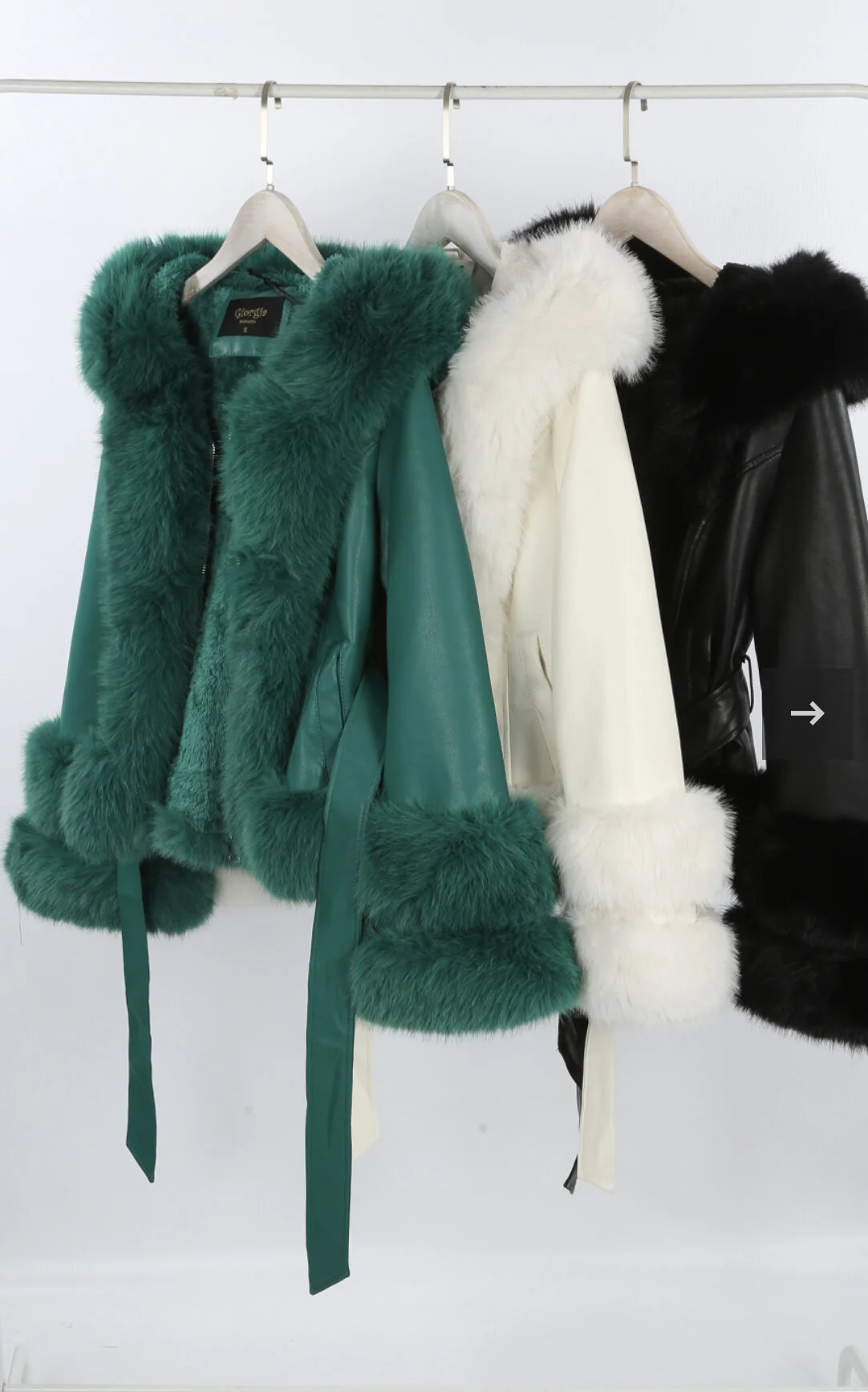 1FF3703C-6922-4EE2-9473-4BE4AEDCF067