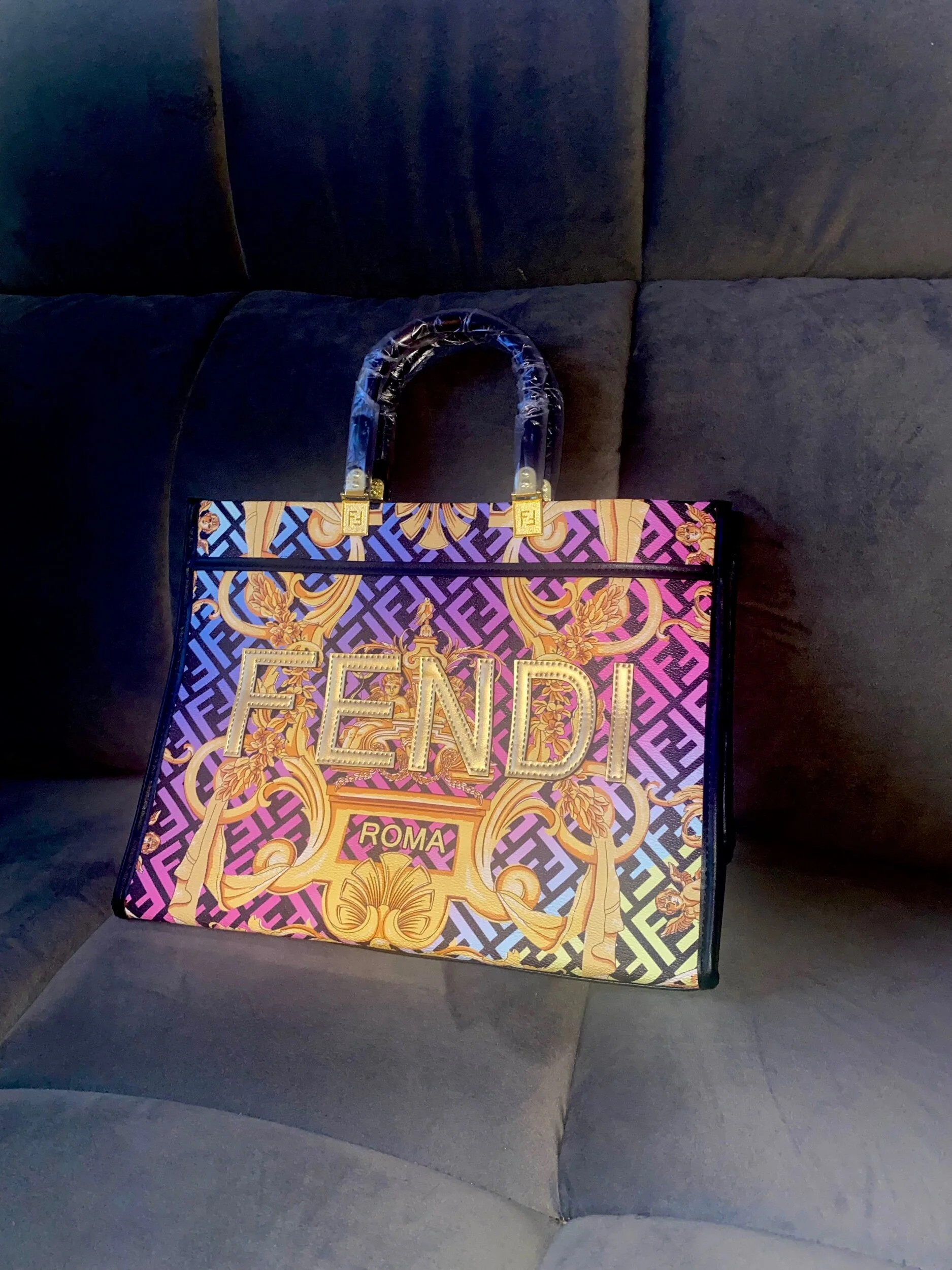 3E42B8D4-5216-4E71-AE02-ACE9F69E8E2D