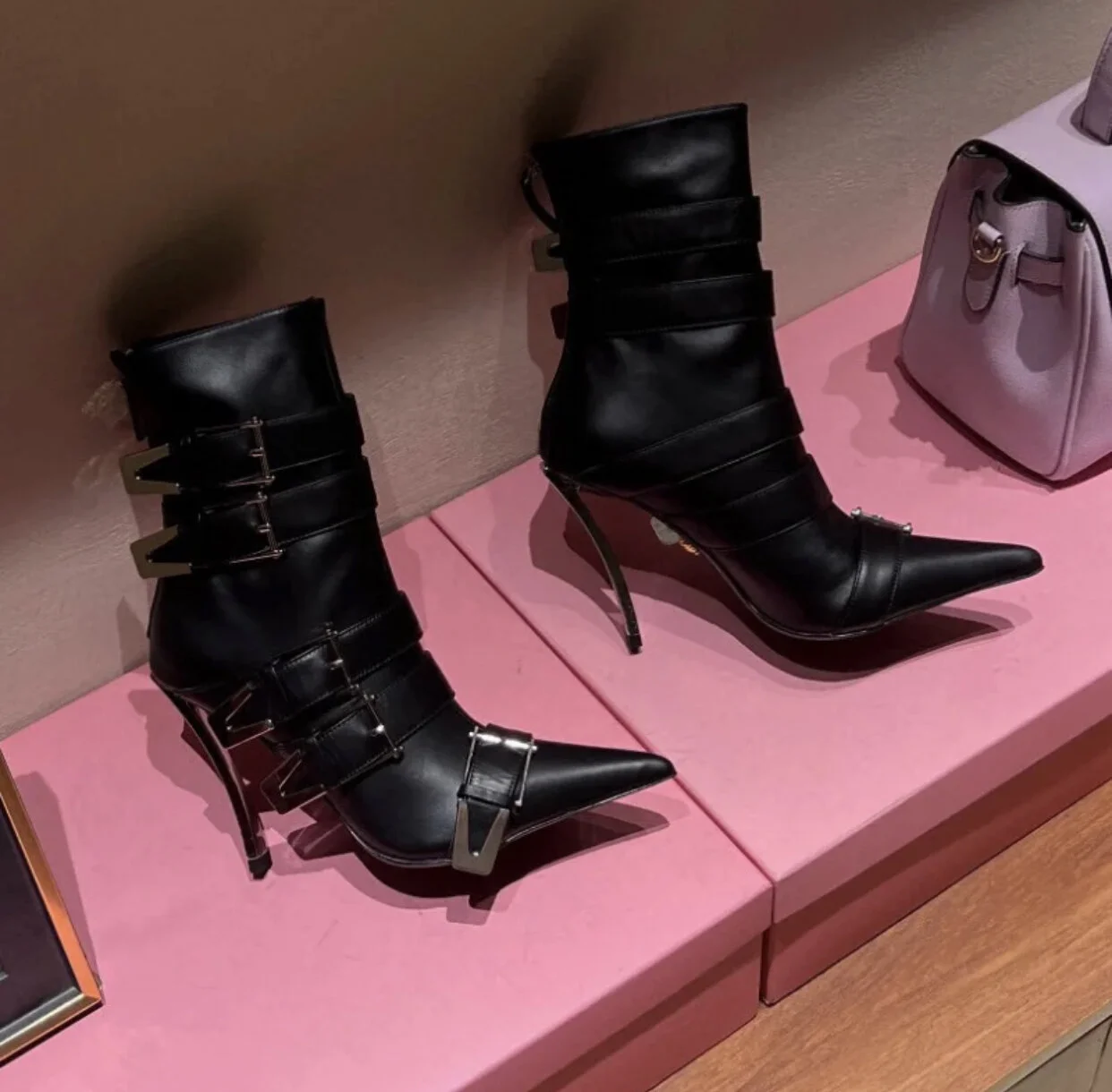 2BD6C069-B1E2-41ED-8347-DC07DBD27593